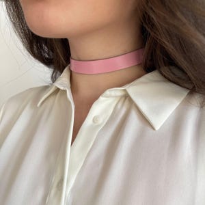 Lederhalsband Rosa, echtes Leder Twin Collar für Frauen, Benutzerdefinierte Größe Leder Choker Halsketten, Leder Day Choker Minimalist Reifen
