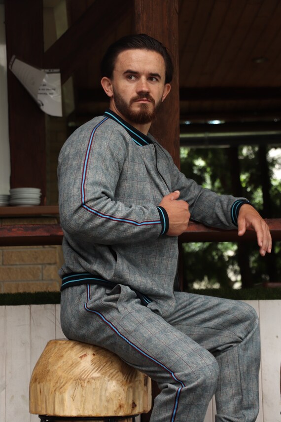 4xl tracksuit sales