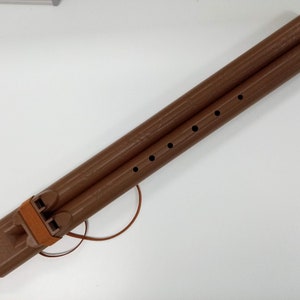 3Dプリントされたネイティブアメリカンスタイルのドローンフルート、低音Dキー、サイドバイサイドスタイル