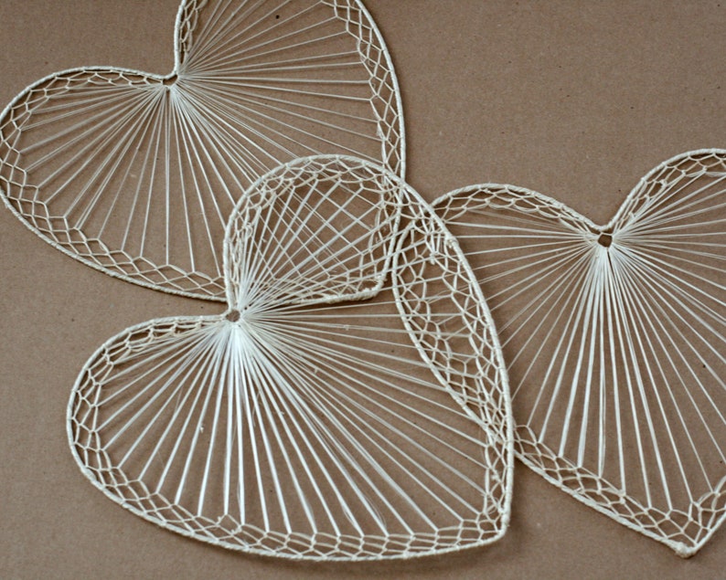 Naturally Woven Vintage Raffia Heart Fans/Deadstock/Bohemian Wall Decor/Wicker/Wedding Decor afbeelding 3