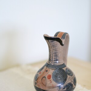 Vintage Handmade Mexican Tonala Clay Pitcher afbeelding 9