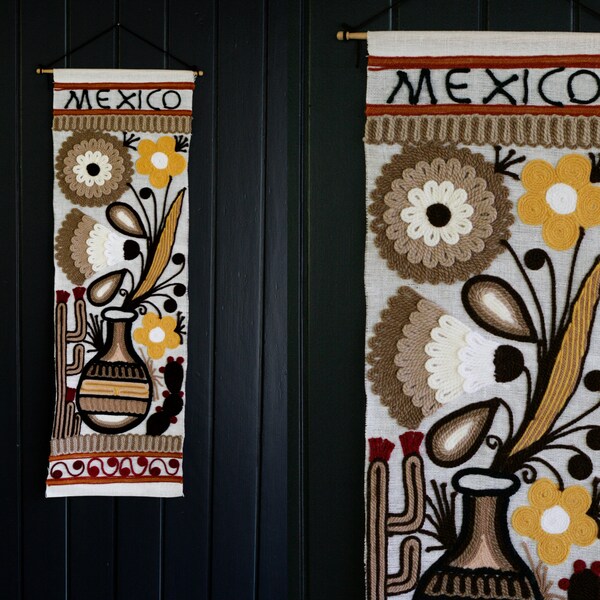 Vintage 1970's Mexican Folk Yarn Art Wall Colgando en Arpillera