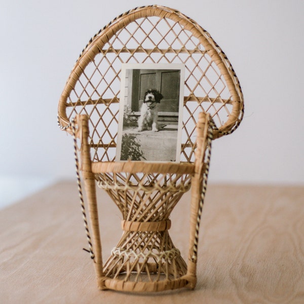 Vintage Miniature Peacock Rattan Chair 12"/Wicker Chair/Boho/Raffia/Vintage Doll Chair/Plant stand/Photo Prop/boho decor/Wedding DIY