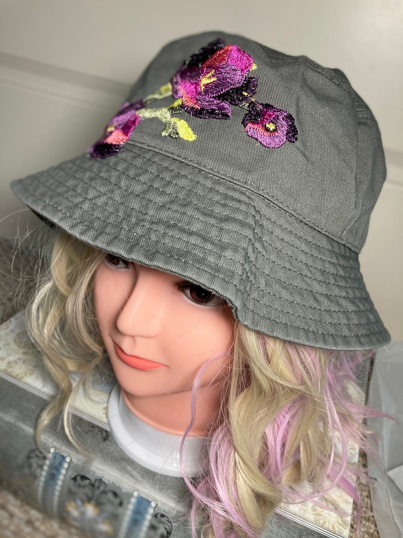 Grey-Green Bucket Sun Hat Embellished With Purple Floral Embroidered Appliques