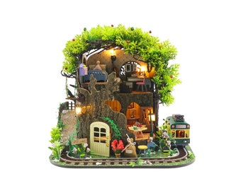 Hongda M2232 ’Forest Secret House‘ w/Dust Proof Cover, LED Lights and Glues, Wooden Miniature Dollhouse Furniture Kits