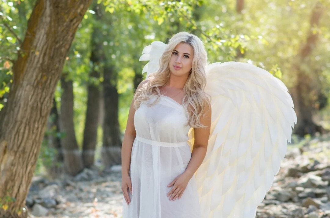 Treatürself angel wings long dress White treaturself angel wings long dress