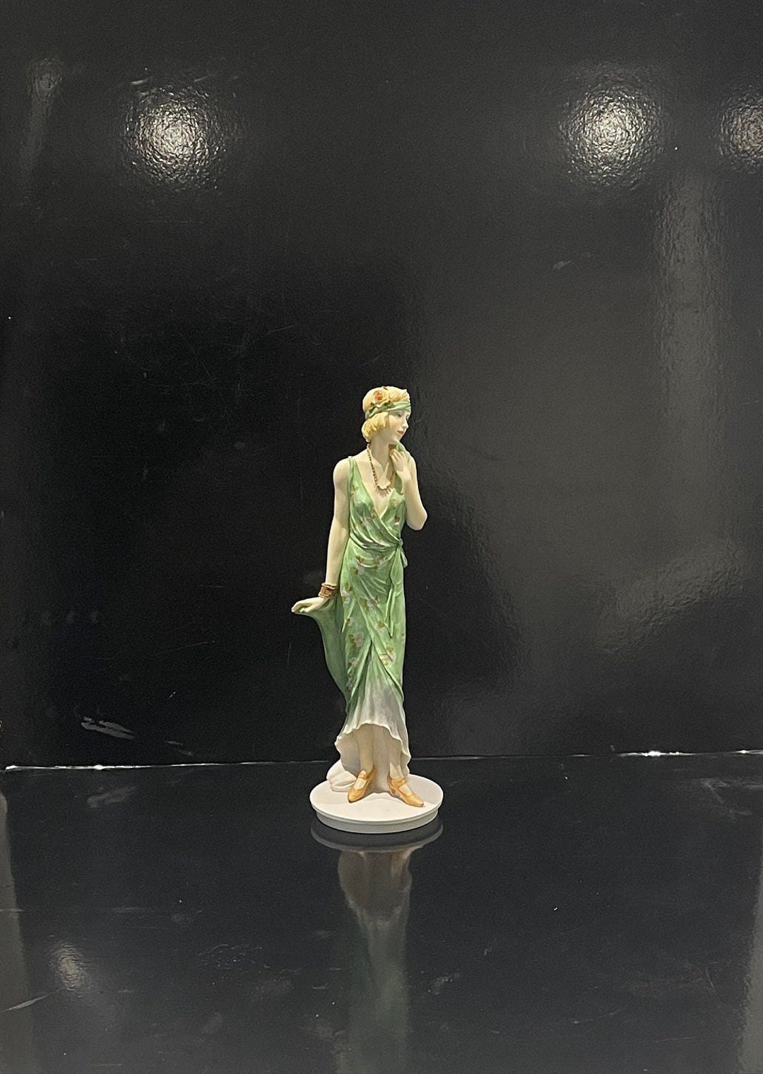 Royal Doulton Classique Collection Sculptured Figurine 'FAYE' NO. CL
