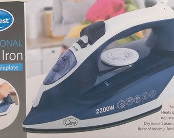 PRYM Mini Steam Iron, Travel Quilting Iron, Travel Steam Iron With  Measuring Cup and Carrying Bag, With UK Plug 