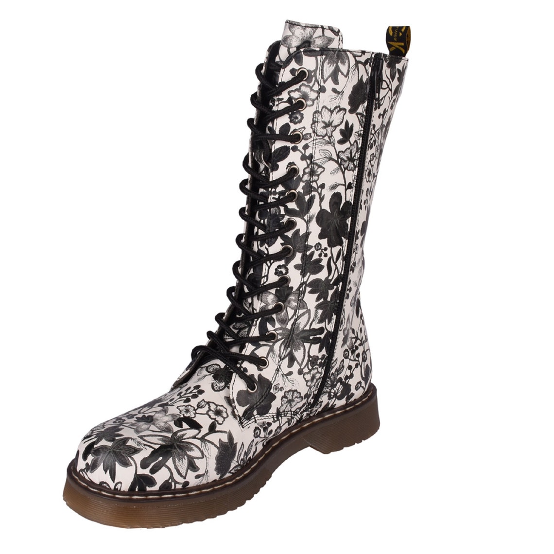 shoes with wide front