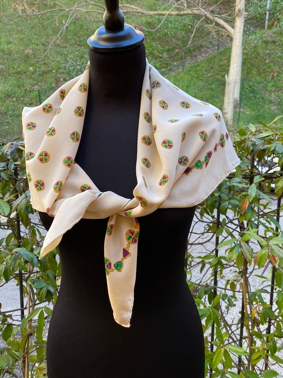 80s Vintage scarf Chanel Authentic/Luxury FOULARD… - image 7