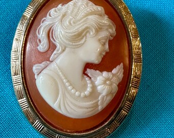 60s vintage brooch women Florence Italy/Woman portrait brooch/Vintage portrait brooch woman