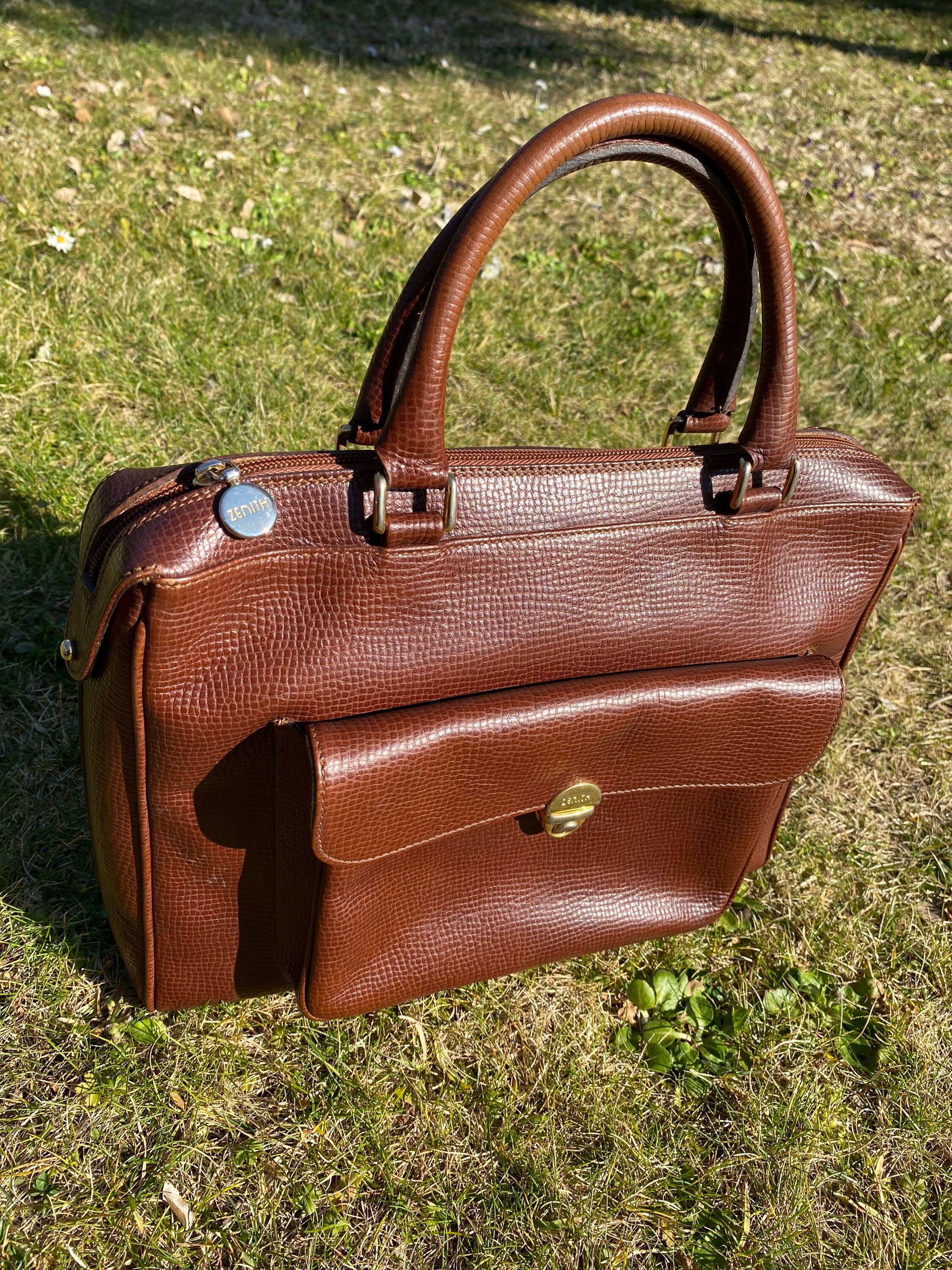 The Zenith Bag