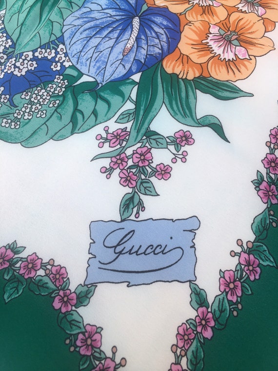 Gucci/ Scarf Gucci/Vintage scarf Gucci/ Floral sca