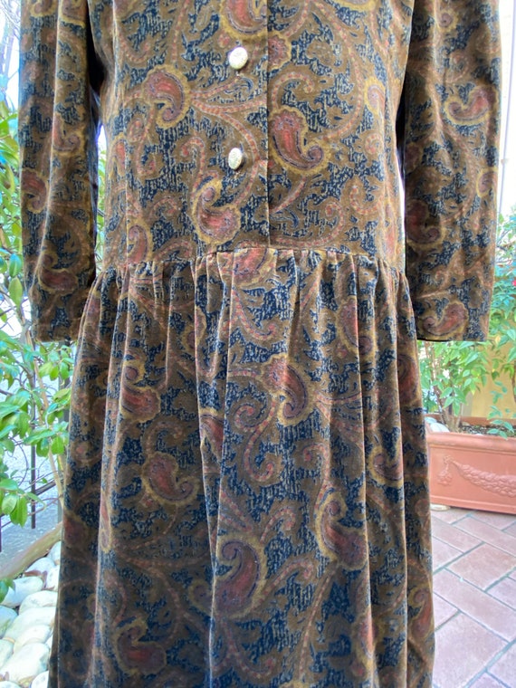 60s Victorian Vintage dress/Velvet brown black dr… - image 6