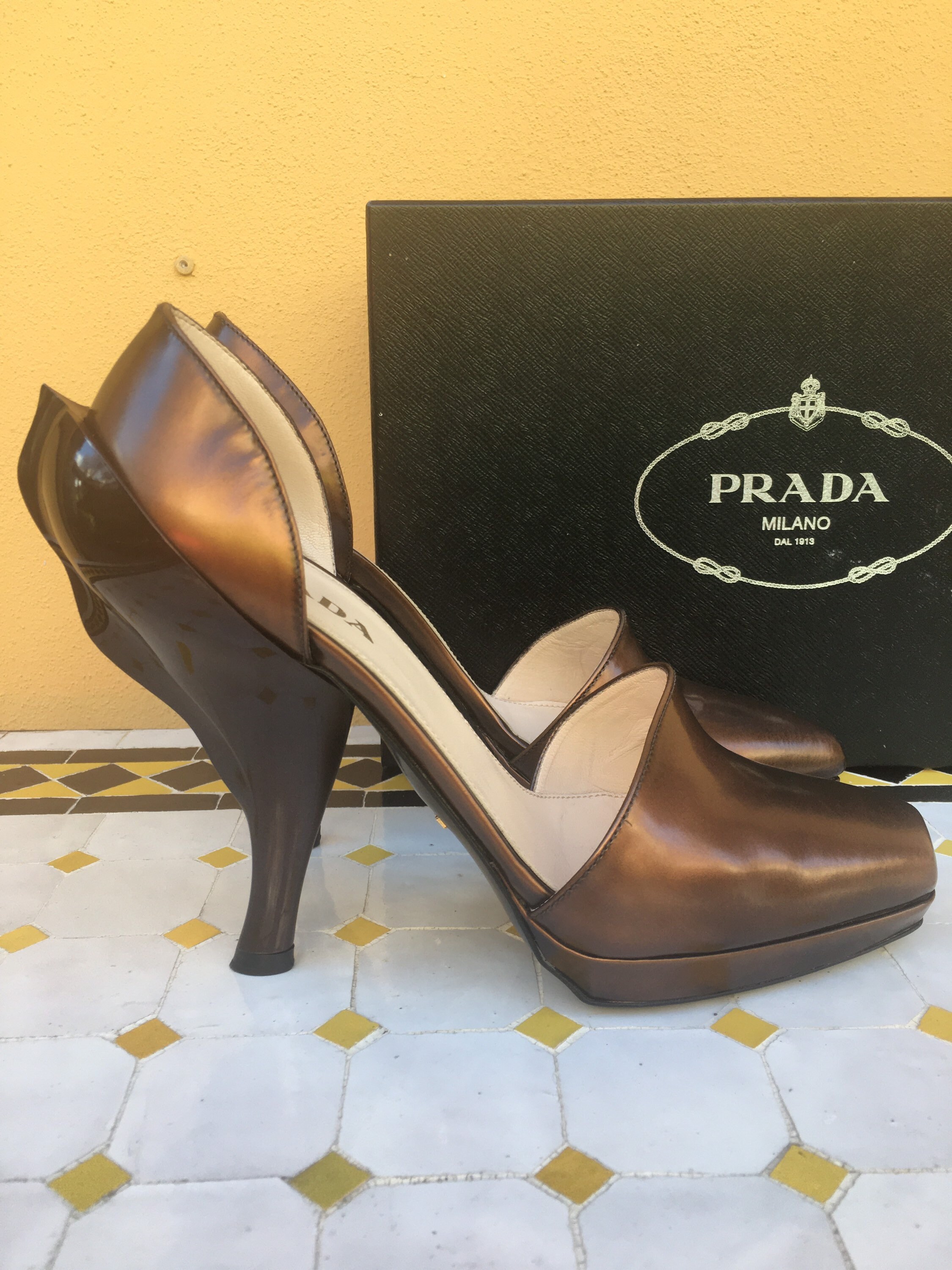 90s Prada Décolleté/Prada Shoes/Lady brown gold Prada/Design Etsy