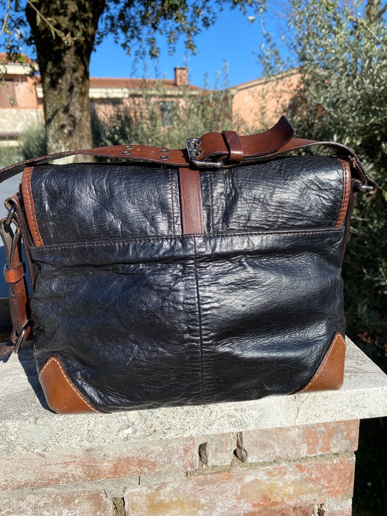 90s Vintage Shoulderbag Francesco BiasiaBlack brown shoulder bagshoulder strap Francesco BiasiaCross bag leather design Italy