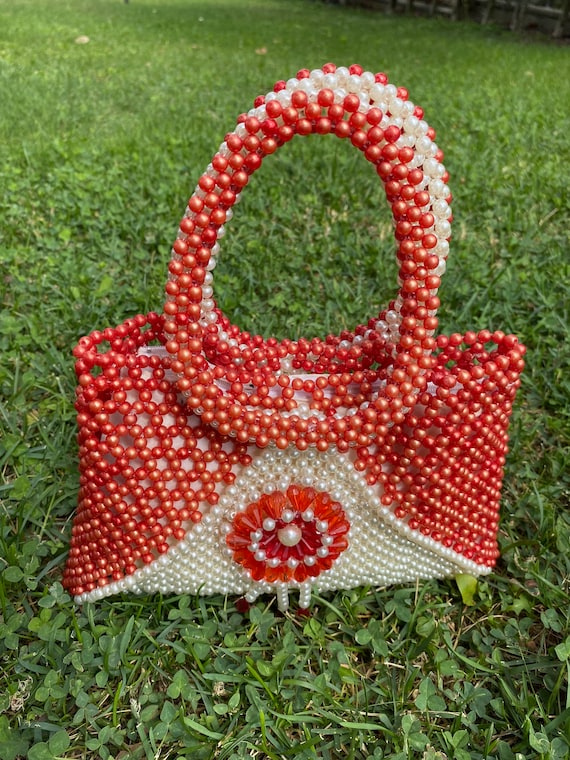 60s Pearls vintage clutch bag/vintage embroidery … - image 1