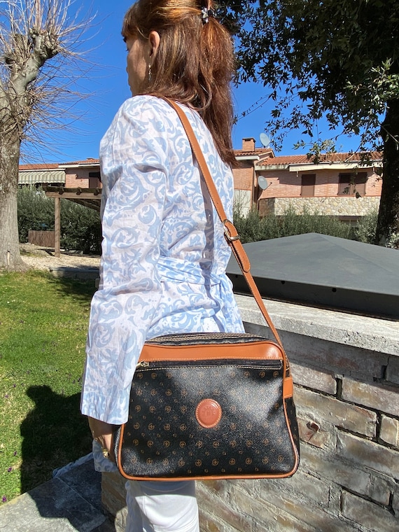 Louis Vuitton Limited Edition Crafty Monogram Metis in White