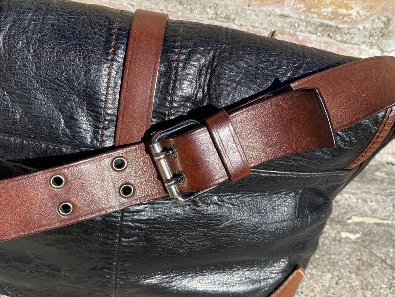 90s Vintage Shoulderbag Francesco BiasiaBlack brown shoulder bagshoulder strap Francesco BiasiaCross bag leather design Italy