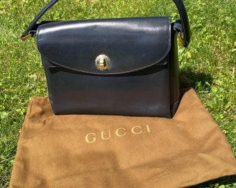 vintage gucci black leather handbag