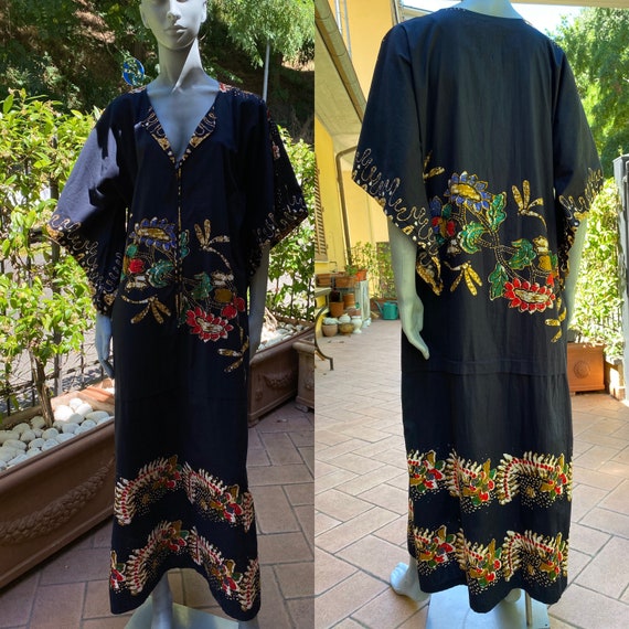 90s Vintage dress Thailand Printed Floral/Black d… - image 2