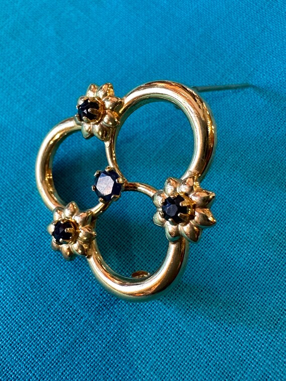 90s Vintage flower brooch 18 kt sapphires/Gold br… - image 7