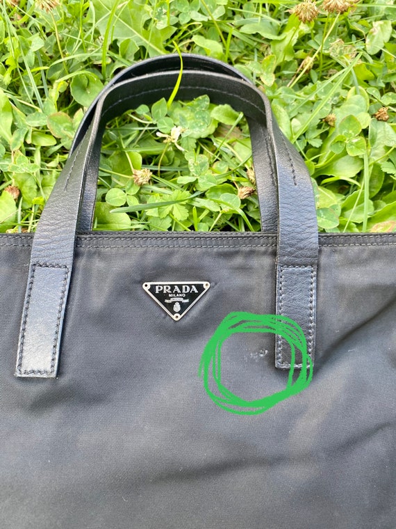 Review PRADA Vintage NYLON Tote Bag 