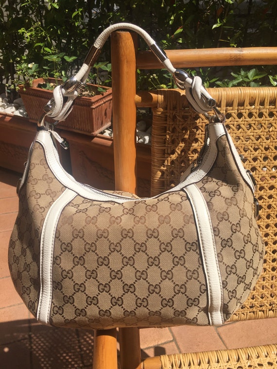 Gucci shoulderbag/ Monogram Gucci bag/ Designer fa