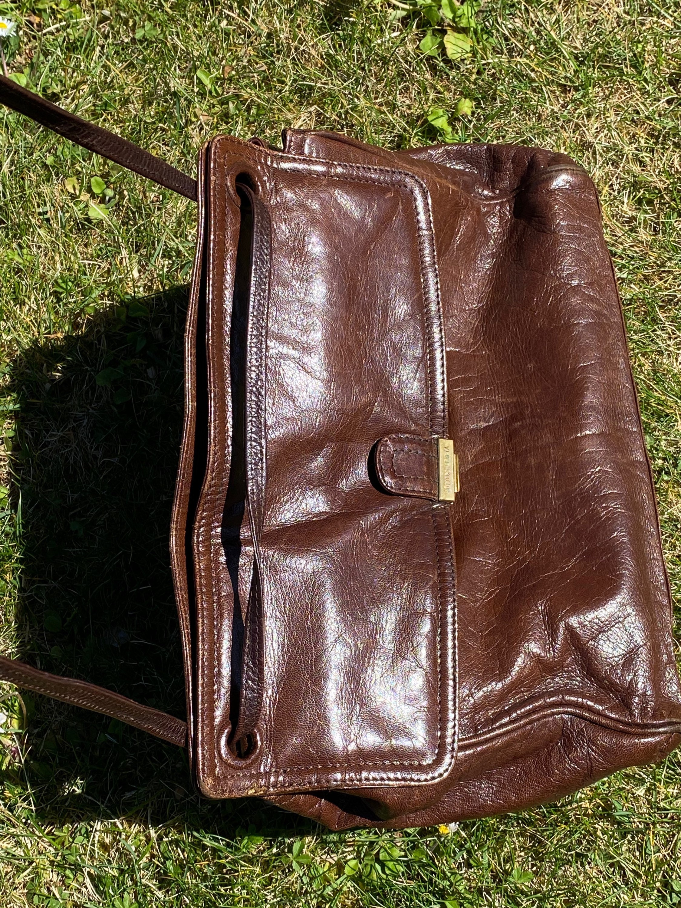 BusyLadyBaca & The Goods 1980s Vintage Bottega Veneta Cream Leather Woven  Bag