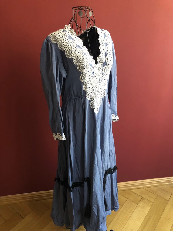Blue Edwardian repro dress 1910s