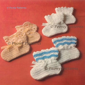 Beautiful baby bootees vintage crochet pattern   l PDF Instant Download 3 ply bootees