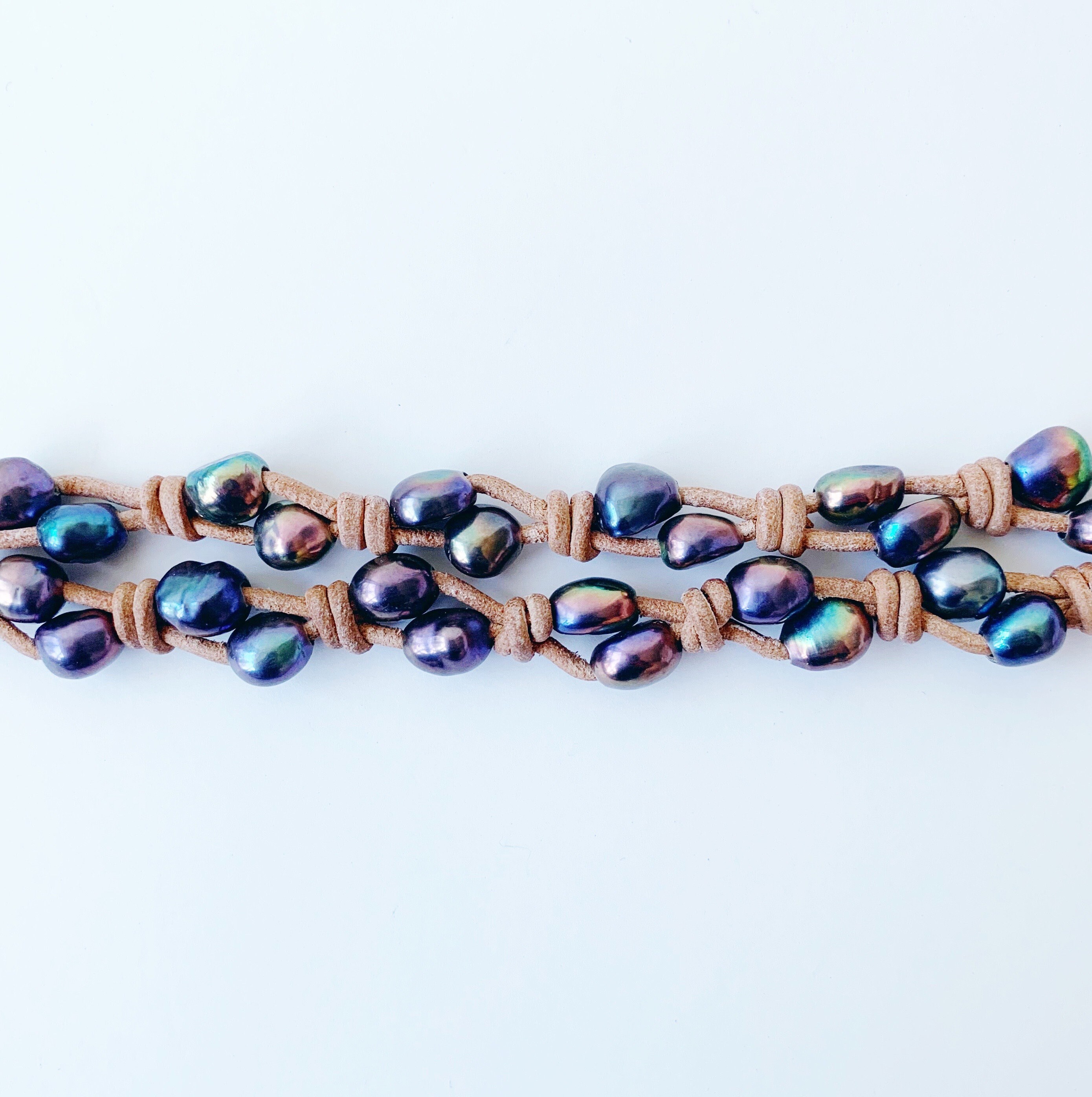 Black Freshwater Pearl & Leather Bracelet