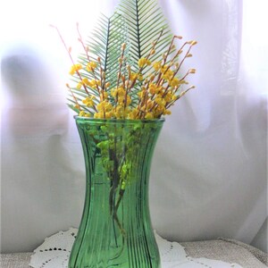 Vintage Flower Vases Hoosier Ribbed Glass Pair, Wedding, Funeral, Home Decor image 3