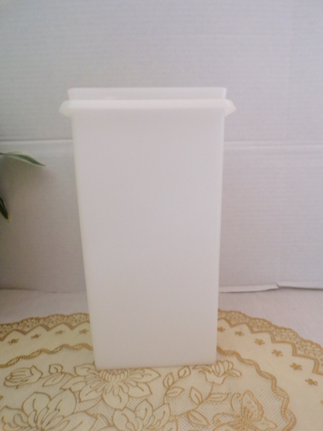 Tupperware Bread Box/saltine Cracker Container Tupperware Etsy