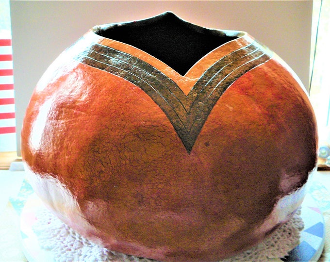 Bushel Basket Gourd Art Southwestern Handmade, Mimbres New Mexico 1997