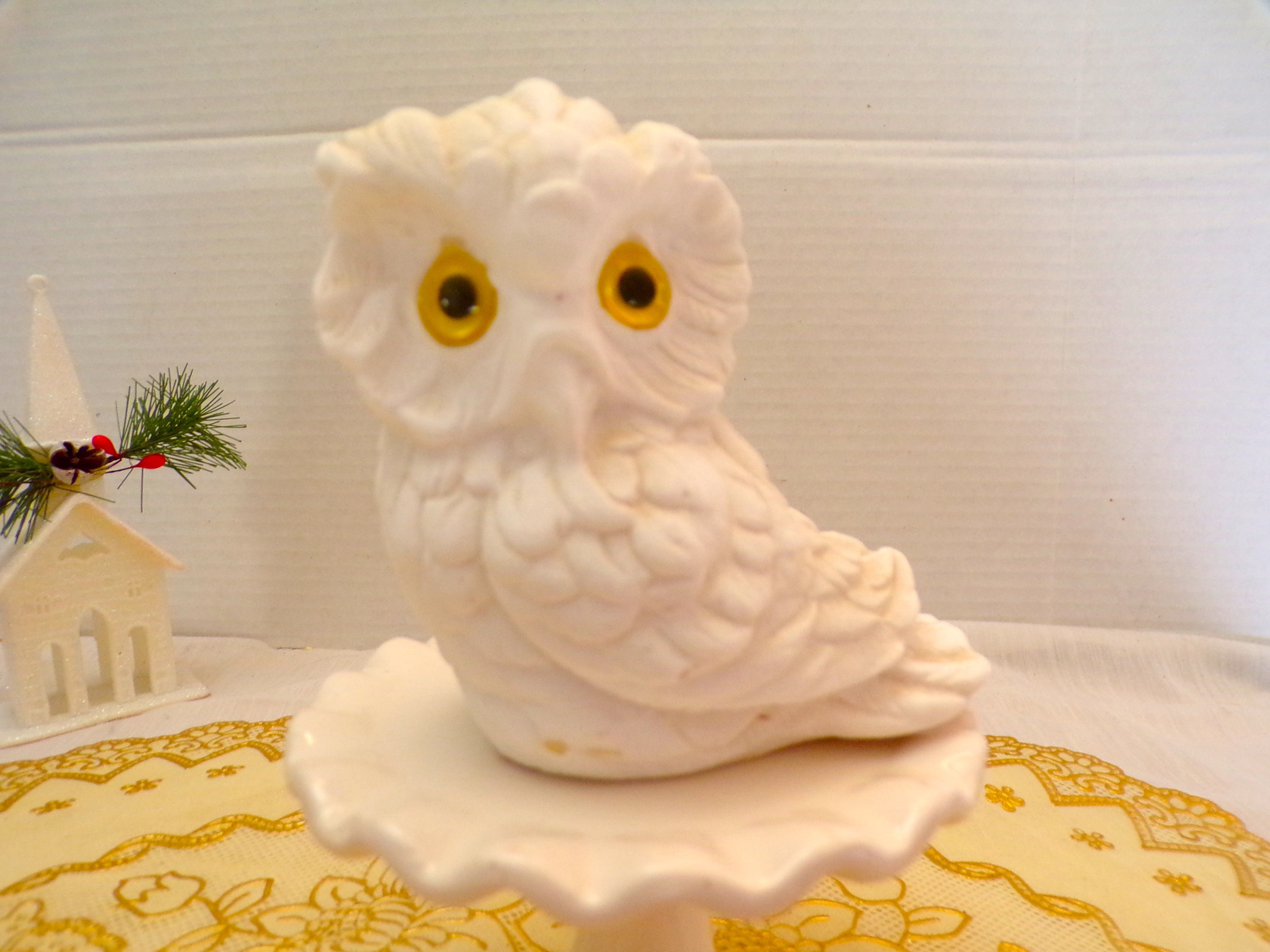 White Alabaster Sandstone Horned Owl/Bird with Yellow Glass Eyes Hand Carved Italy