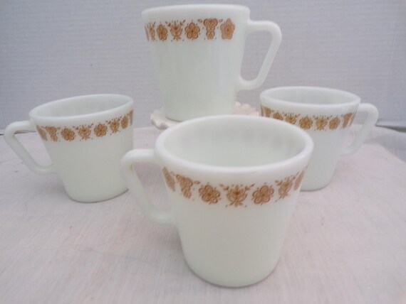 ミルクガラス ゴールデンバタフライ パイレックス コーニングウェア 
