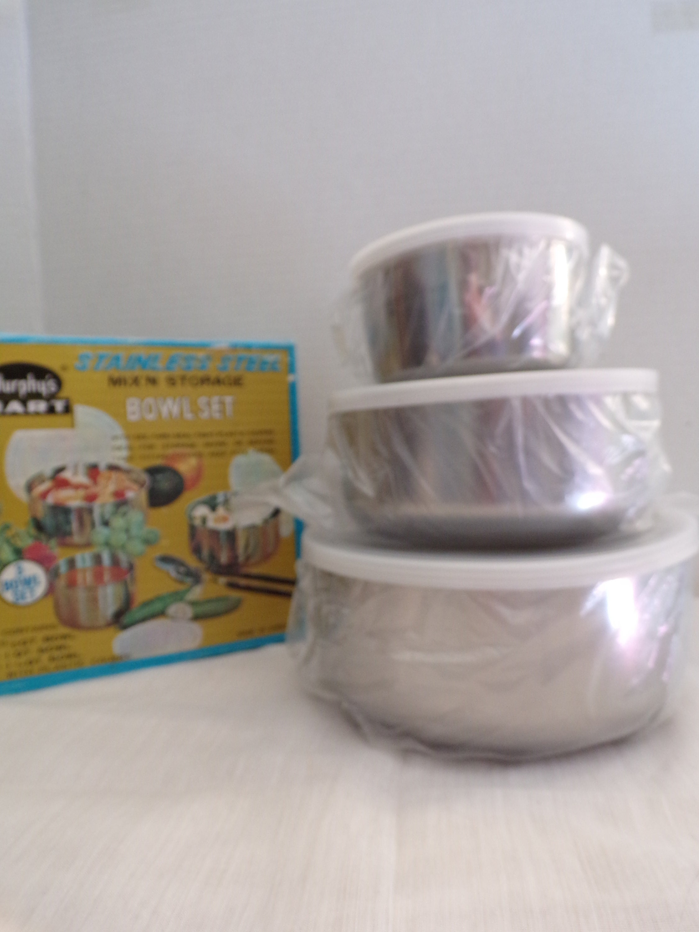 Set Di 3 Ciotole In Acciaio Inox Con Coperchi Ermetici - Multicolori, A Nido D'ape, Per Preparare, Conservare E Cucinare - 2
