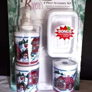 Ensemble de 4 accessoires de bain de Noël vintage en plastique rouge avec porte-brosse à dents, porte-savon, gobelet et distributeur de savon de Noël vintage