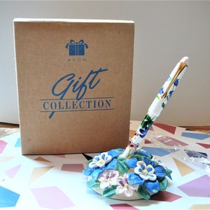 Vintage Avon Pen and Holder Victorian Elegance Gift Collection, Desk Set NIB