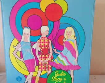 Vintage World Of Barbie, Stacey and Francie 1968 Mattel Doll Trunk Case #5036