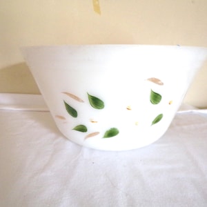 Vintage Fire King Mixing Bowl Milk Glass Ovenware 4 Qt. 9&quot; x 5&quot; USA