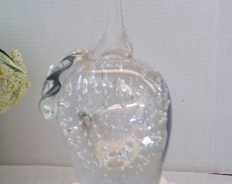 Vintage Murano Style Blown Glass Paperweight with Bullicante Bubbles 3D Strawberry Inside Pear