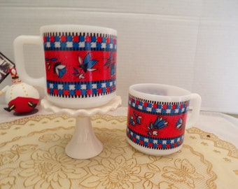 Vintage Red White and Blue Tulip Flower Checkerboard Pair Milk Glass Coffee Mugs, 10 oz.