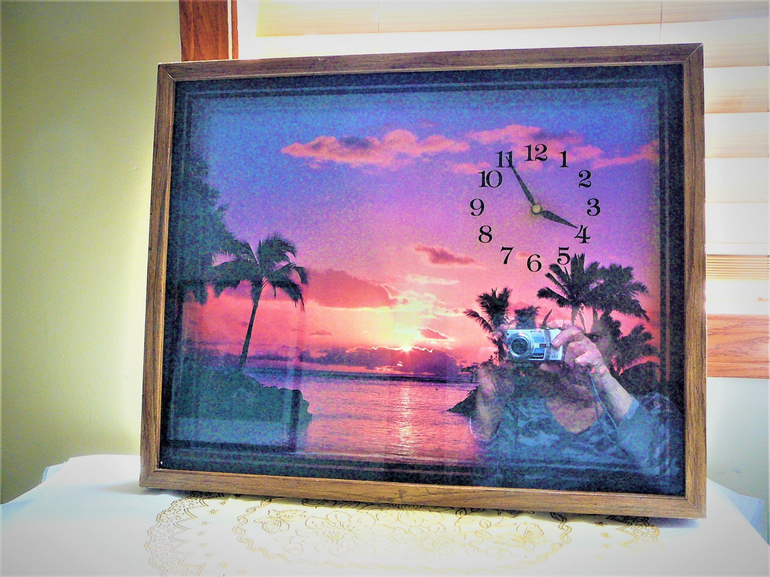 Vintage Tropical Sunset Wall Clock Shadowbox, Works Perfectly by