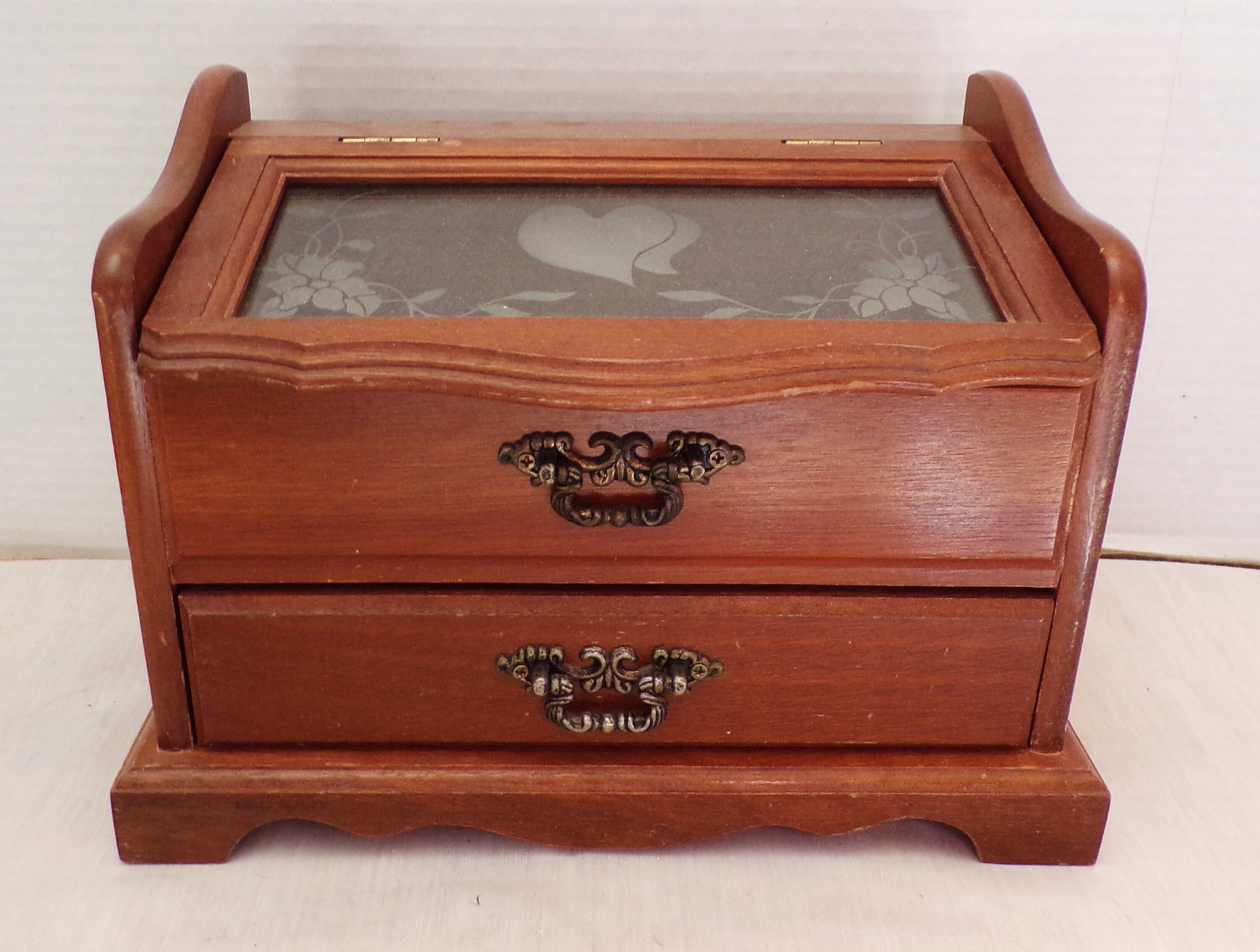 * vintage Jewelry box ✵ * 硝子の ジュエリーボックス vintage Jewelry box ✵ * 硝子の ジュエリーボックス - メルカリ