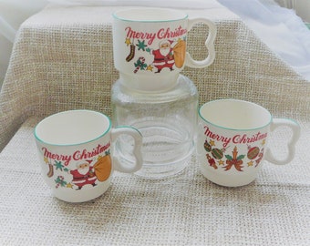 Vintage Santa Merry Christmas Porcelain Set of 3 Stacking Mugs 8 OZ