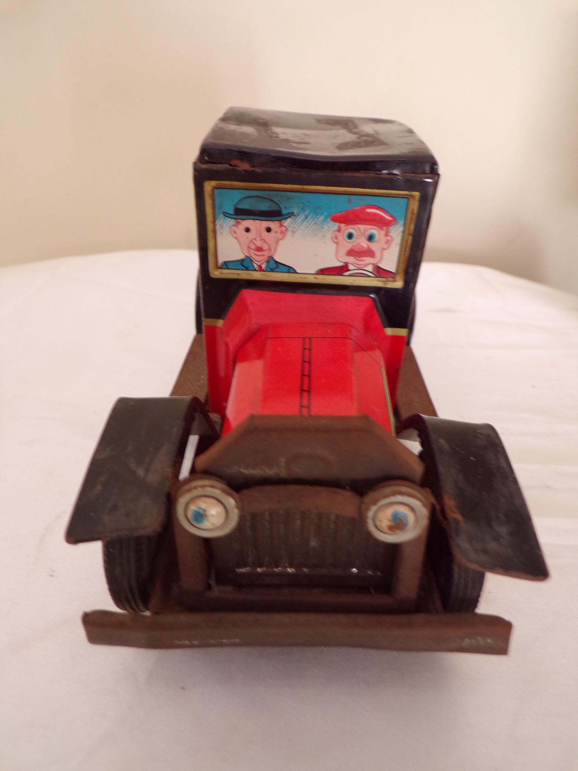 Vintage Tinplate Test Drive Car Toy - Working by 1960s Daiya Japan