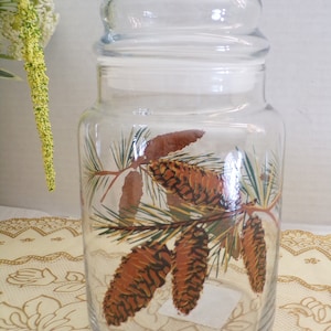 Pinecone and Sweet Gum Ball Vase Filler 