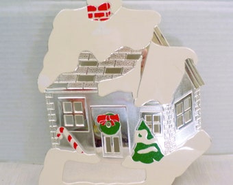 Vintage Hot Plate Christmas Silver Plate Trivet, Holiday Christmas Cottage  Wall Decor by WM A Rogers